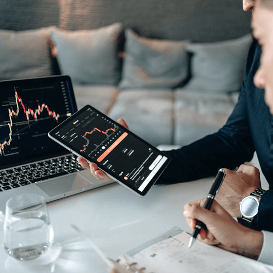 Kantrex Pro - Team di esperti di criptovalute