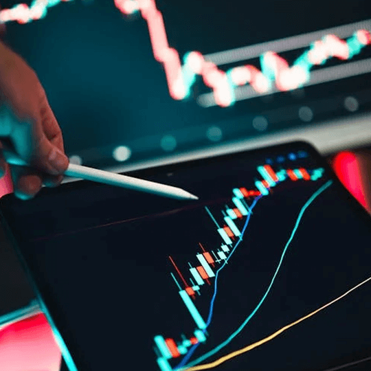 Kantrex Pro team di esperti di investimenti in criptovalute